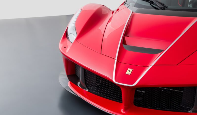 
								Buy 2022 Ferrari LaFerrari Aperta full									