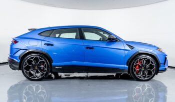 
									Buy 2024 Lamborghini Urus Performante full								