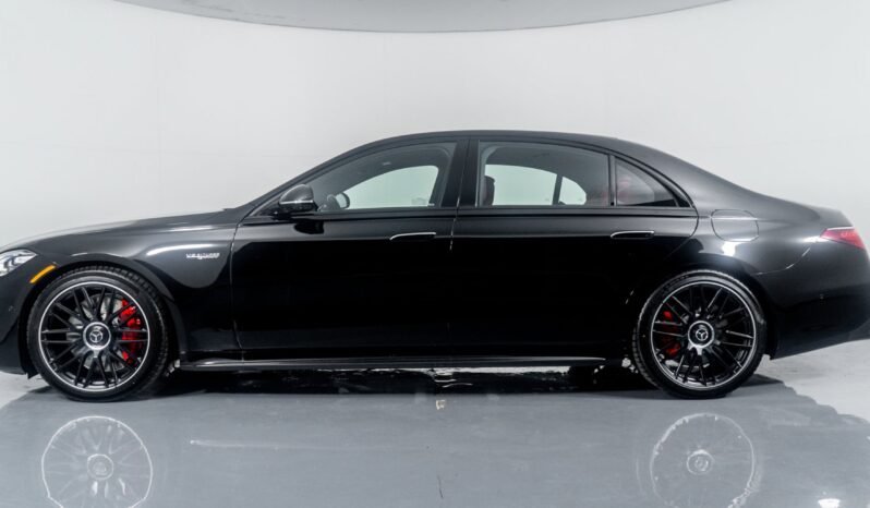 
								Buy 2024 Mercedes Benz S Class AMG S 63 E full									