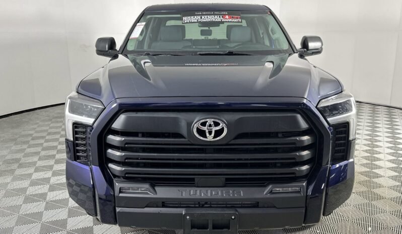 
								Buy 2022 Toyota Tundra 2WD SR5 full									