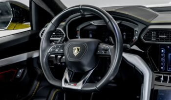 
									Buy 2023 Lamborghini Urus S full								