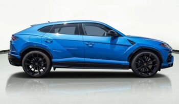 
									Buy 2022 Lamborghini Urus Base full								