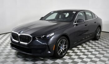 
									Buy 2025 BMW i5 xDrive40 full								