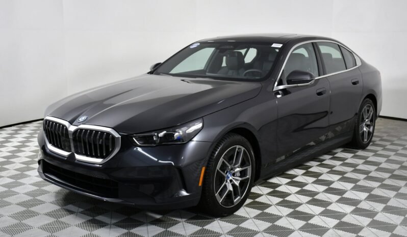 
								Buy 2025 BMW i5 xDrive40 full									