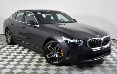 Buy 2025 BMW i5 xDrive40