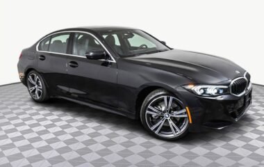 Buy 2024 BMW 3 Series 330i