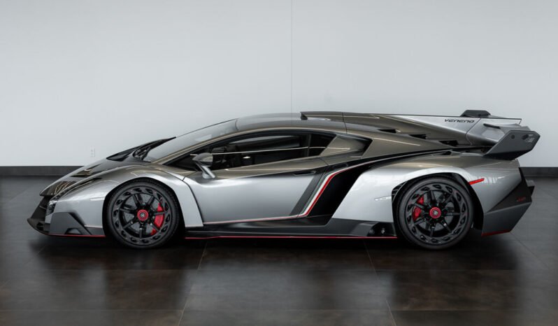 
								Buy 2014 Lamborghini Veneno full									
