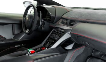 
									Buy 2014 Lamborghini Veneno full								