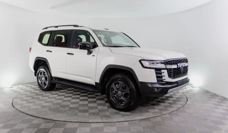 
								2024 Toyota Land Cruiser 300 Series full									