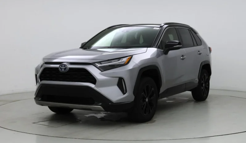 
								Buy 2024 Toyota RAV4 Hybrid XSE full									